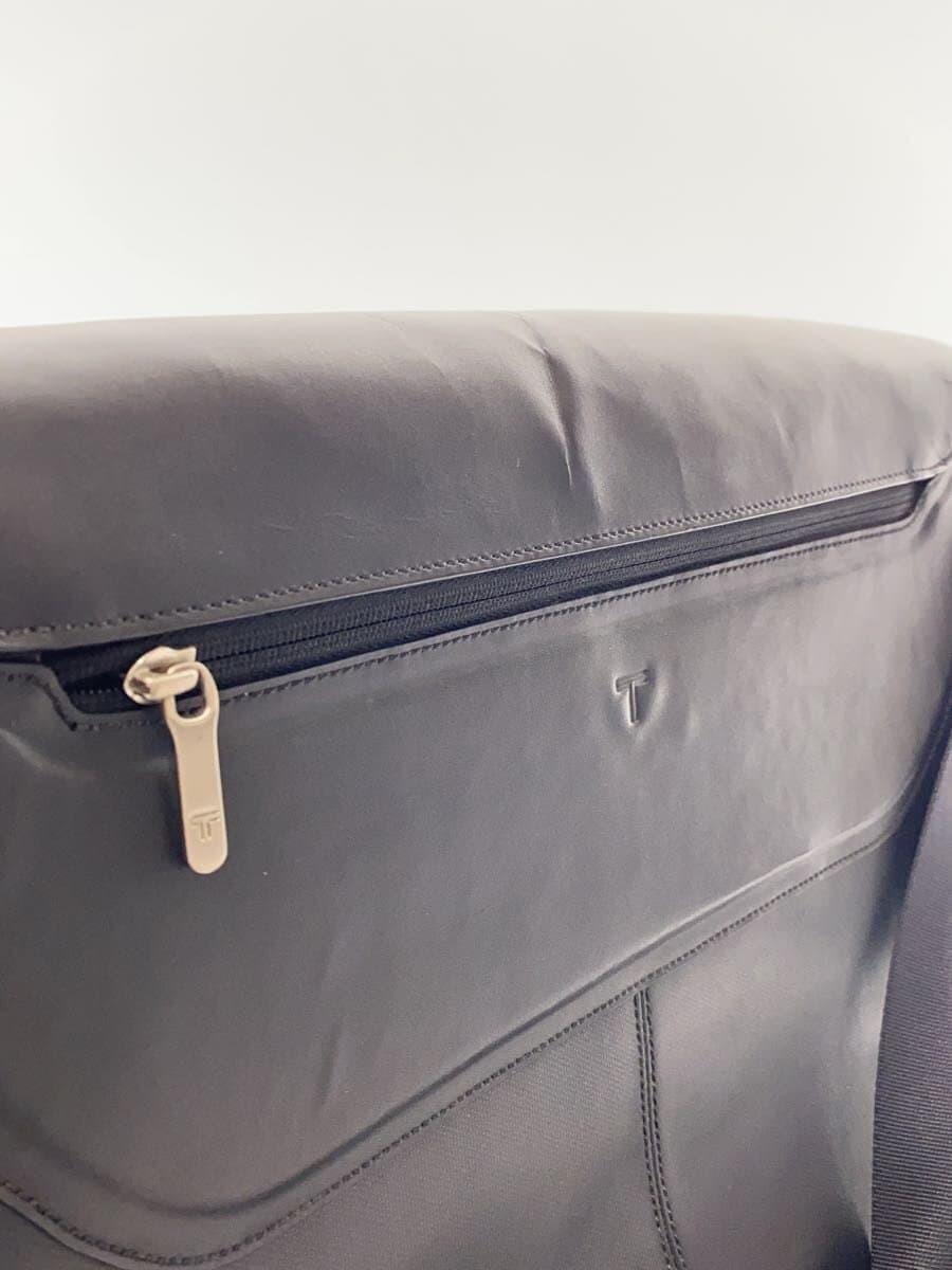 TUMITRACK MESSENGER BAG Truck Messenger Bag BLK 2948D 8