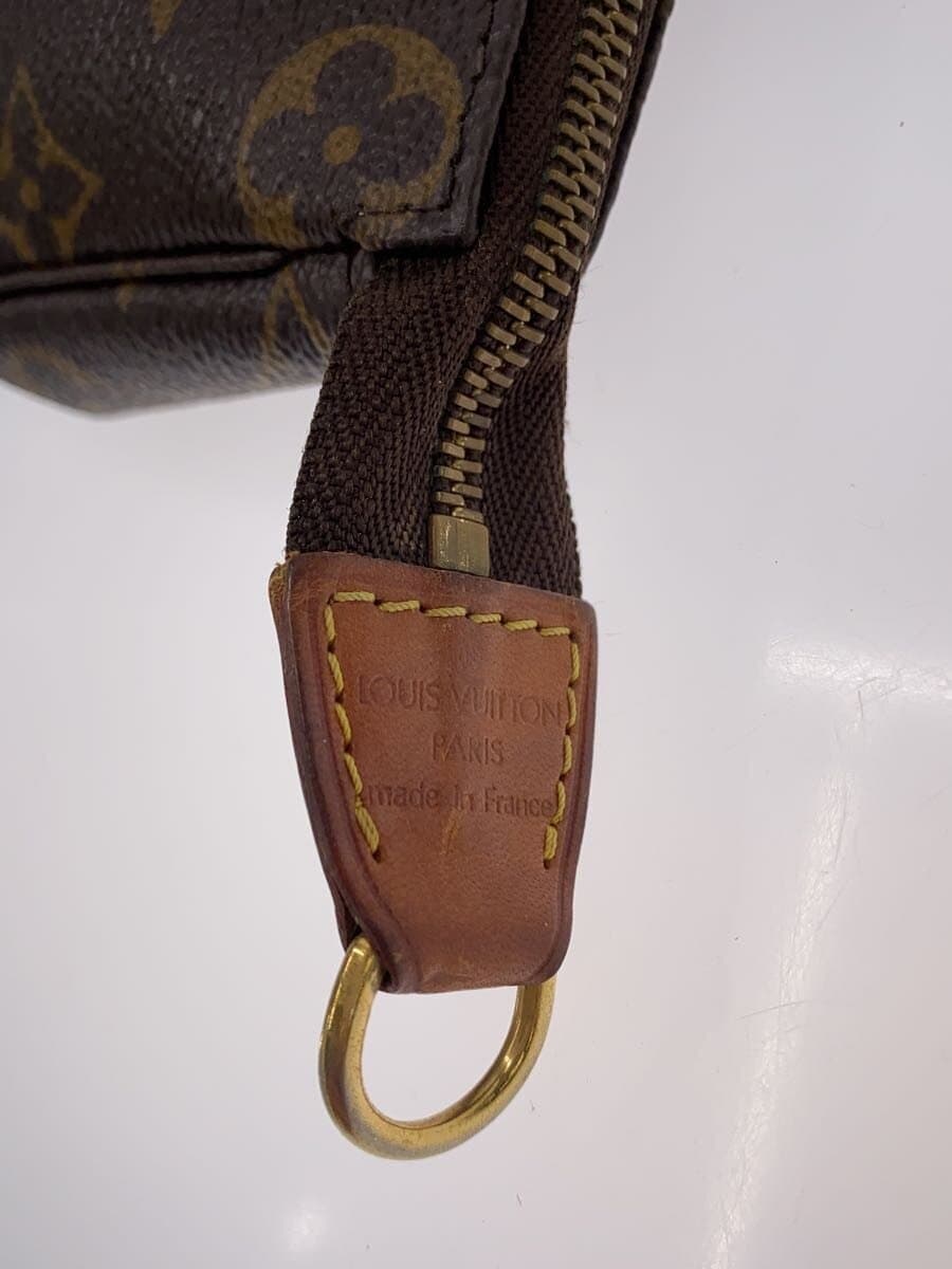 LOUIS VUITTON1)Pochette Accessoires_Monogram Canvas PVC BRW 5