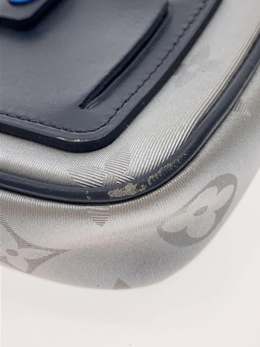 LOUIS VUITTON Alpha Clutch_Monogram Satellite Canvas SLV M44171 7