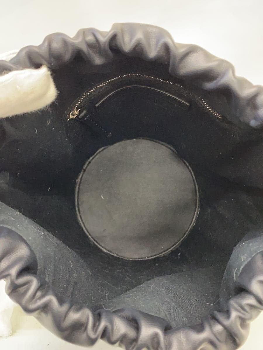 VASIC Handbag Leather Black 6