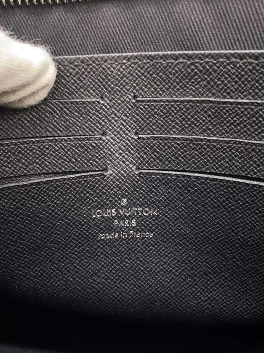 LOUIS VUITTON Pochette Voyage MM_Monogram Eclipse Leather BLK Monogram 5