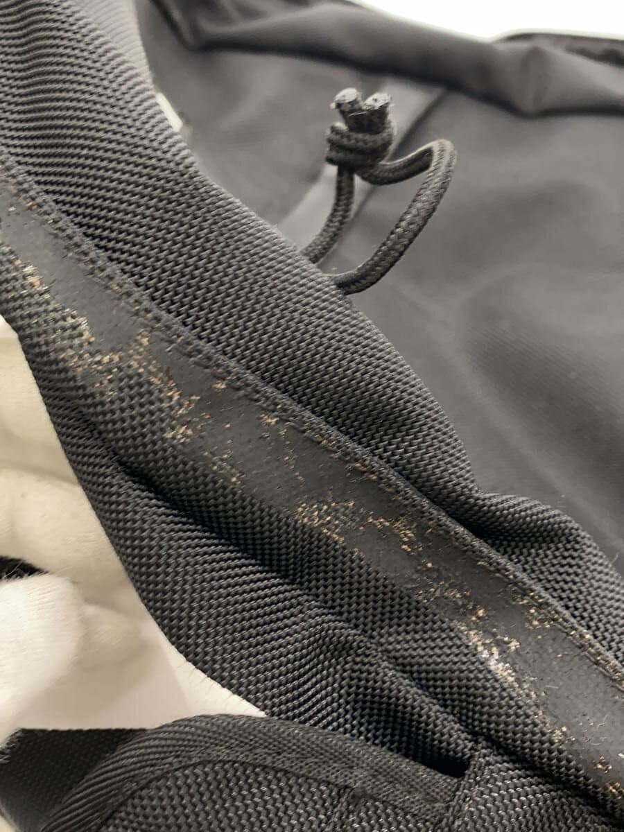 F.C.R.B. (F.C. Real Bristol) backpack has scratches, dirt, and deterioration 8