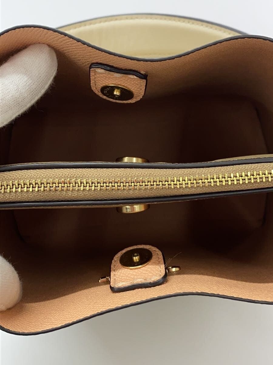 COACH Molly Bucket Bag 22_Signature_White Leather PVC WHT All Over Pattern 6