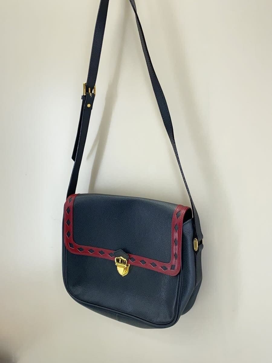 YVES SAINT LAURENT Shoulder Bag Leather BLK Solid Diamond Cut 2