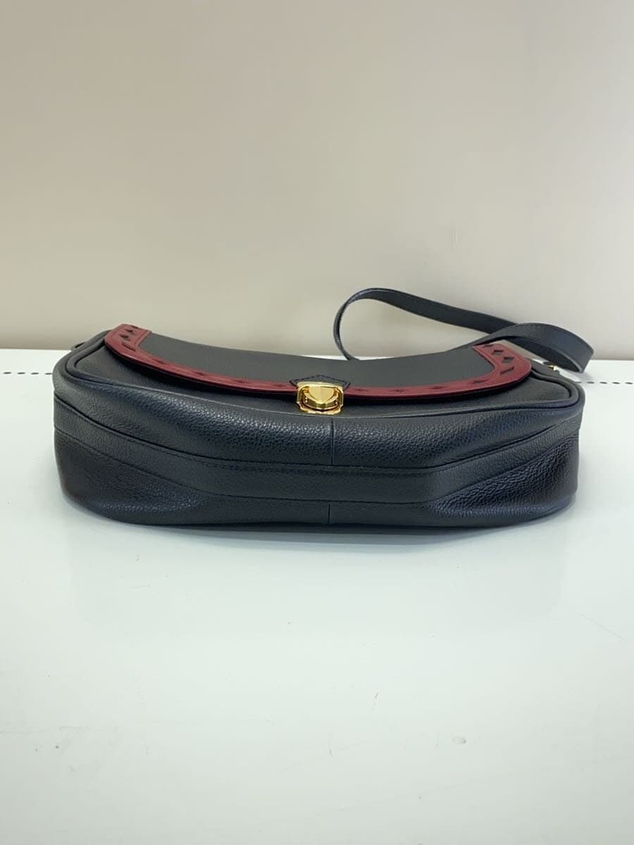 YVES SAINT LAURENT Shoulder Bag Leather BLK Solid Diamond Cut 4