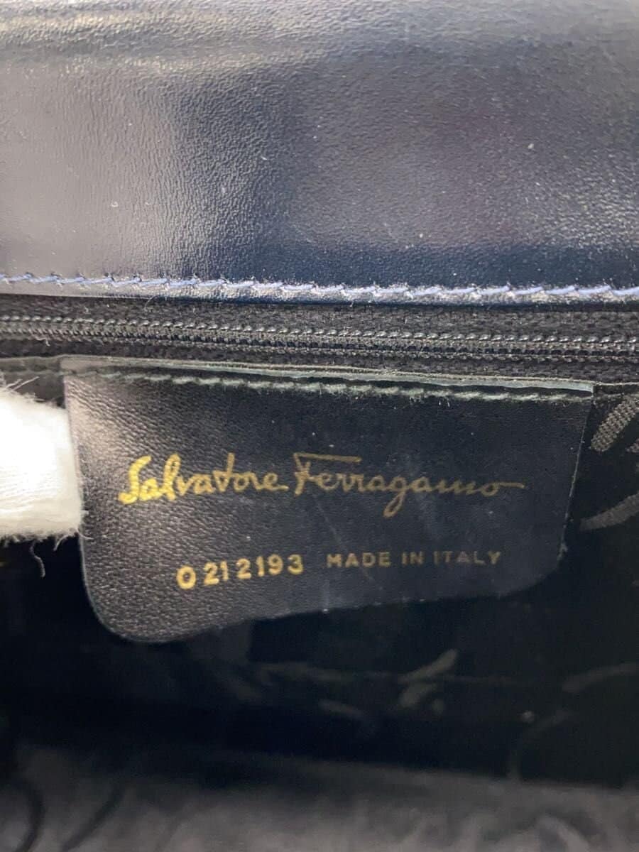 Salvatore Ferragamo Gancini 2-Way 5