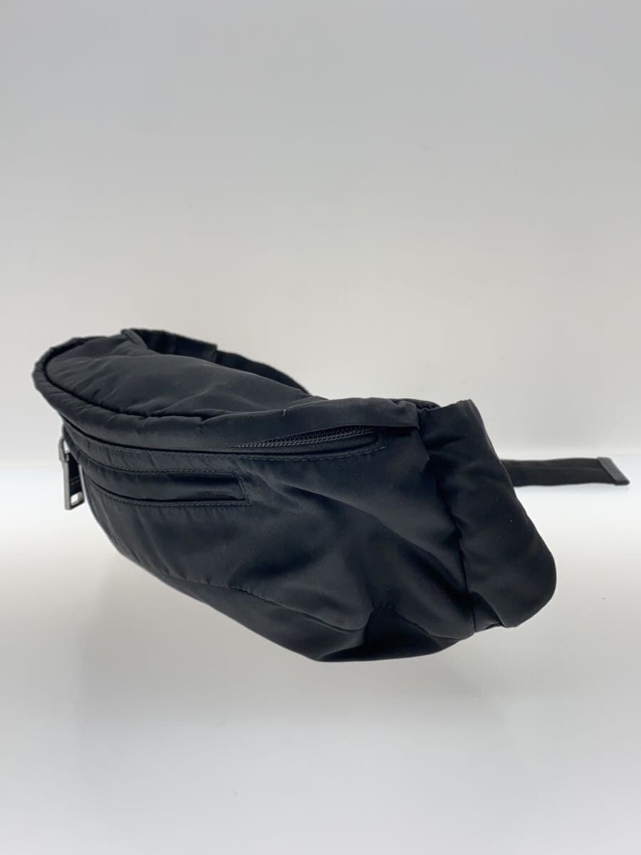PRADA Pouch Nylon BLK Solid 2