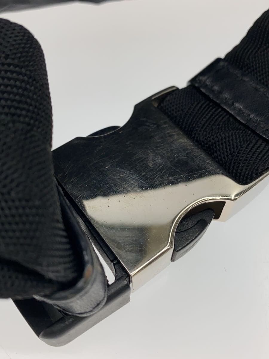 PRADA Pouch Nylon BLK Solid 8