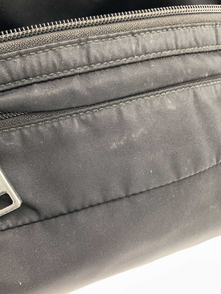 PRADA Pouch Nylon BLK Solid 9