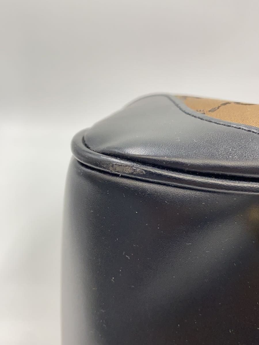 Roberta di Camerino Handbag BRW All Over Pattern 9