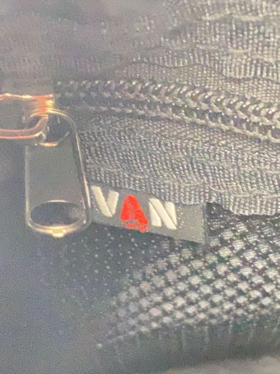 VAN Shoulder Bag NVY 5