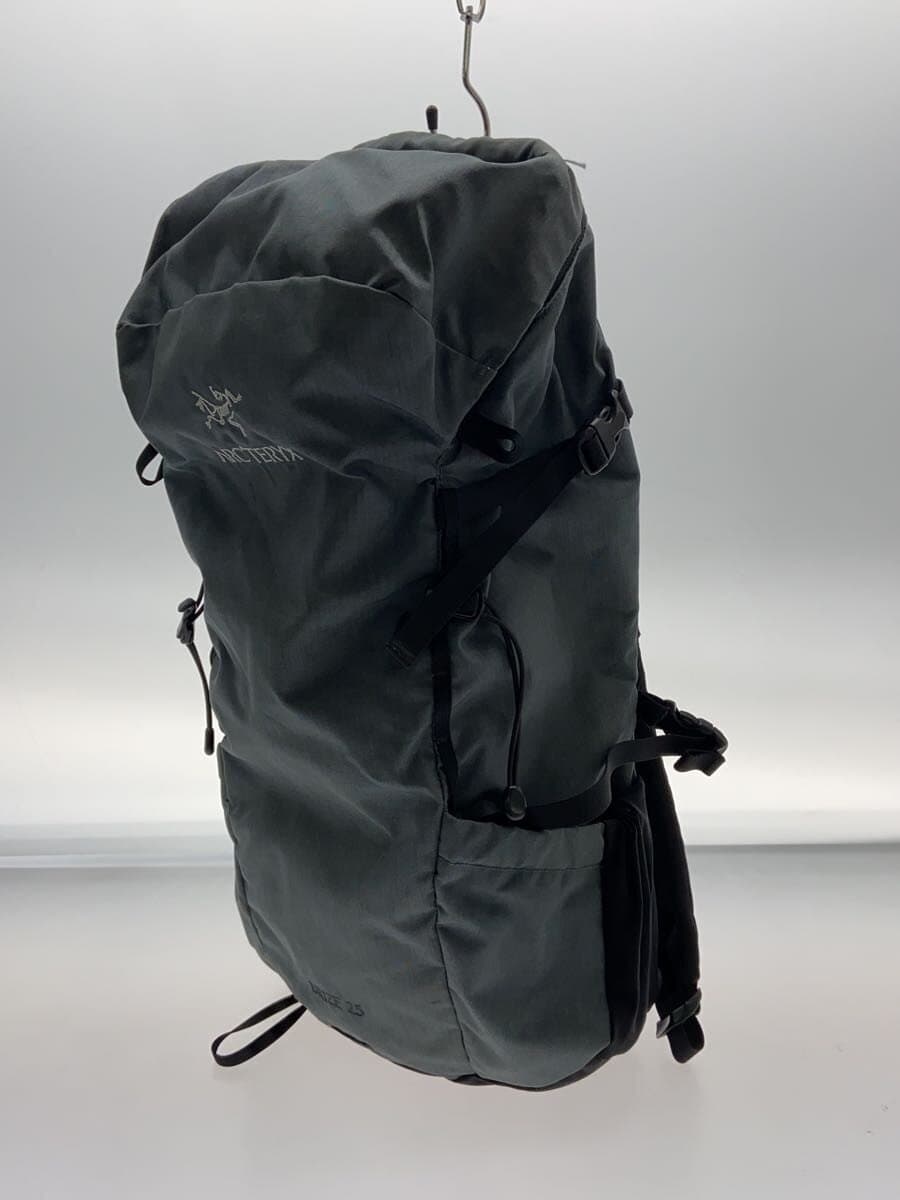 ARC'TERYX BRIZE 25 Interior deterioration, dirt on the bottom and overall 2