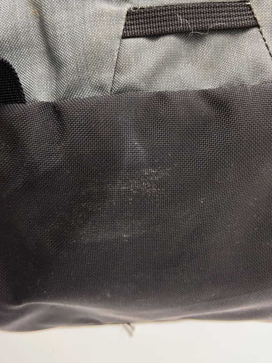 ARC'TERYX BRIZE 25 Interior deterioration, dirt on the bottom and overall 8