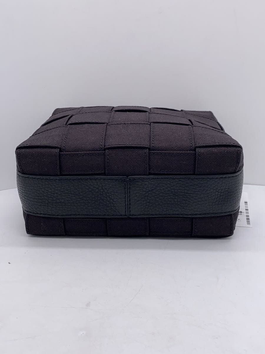 IACUCCI Shoulder Bag BLK 4