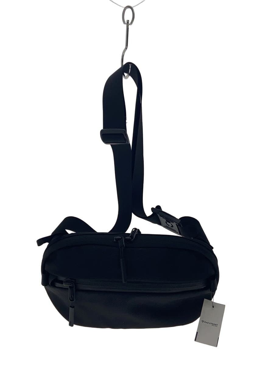 Aer Shoulder Bag Nylon Black