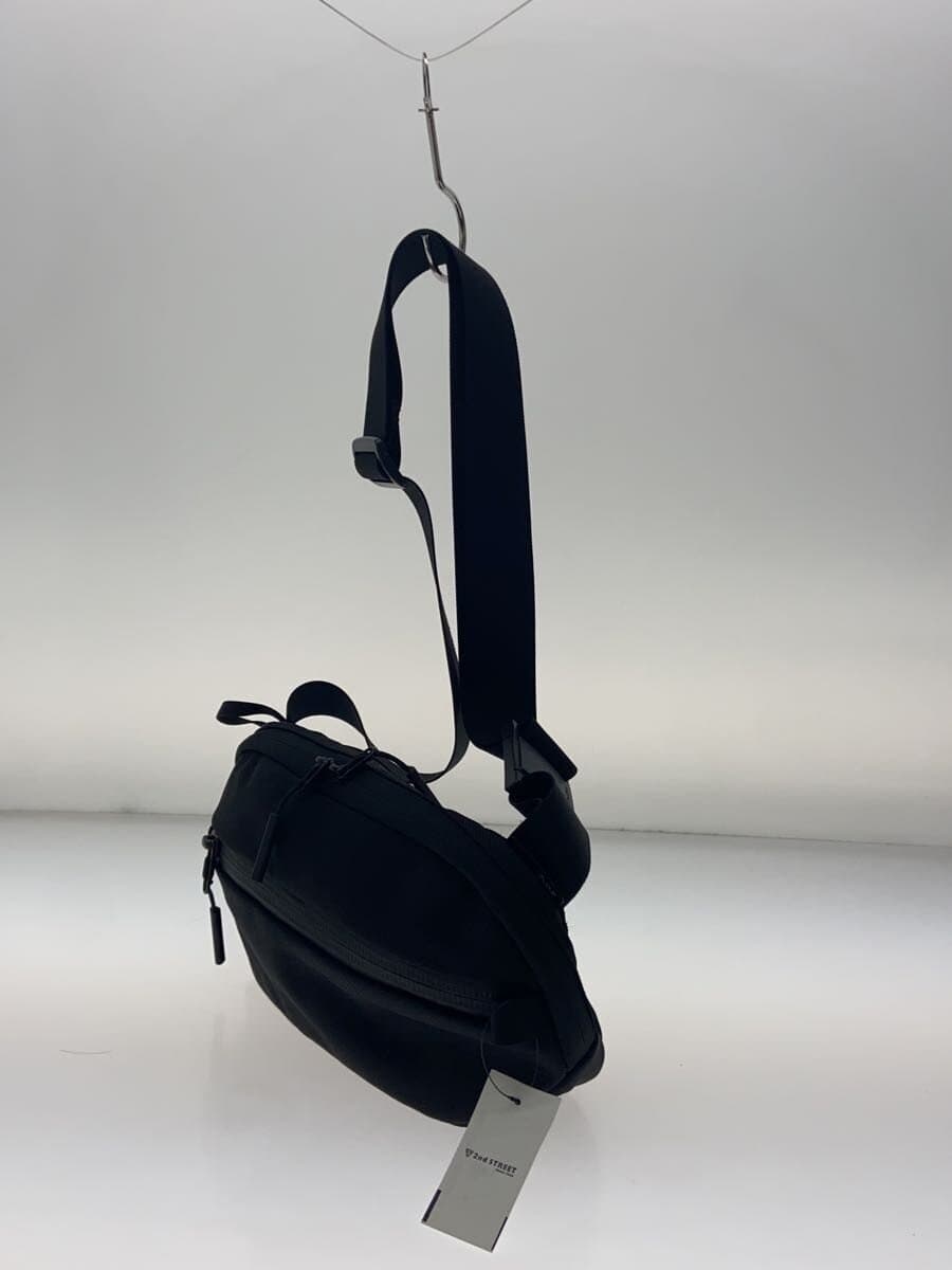 Aer Shoulder Bag Nylon Black 2