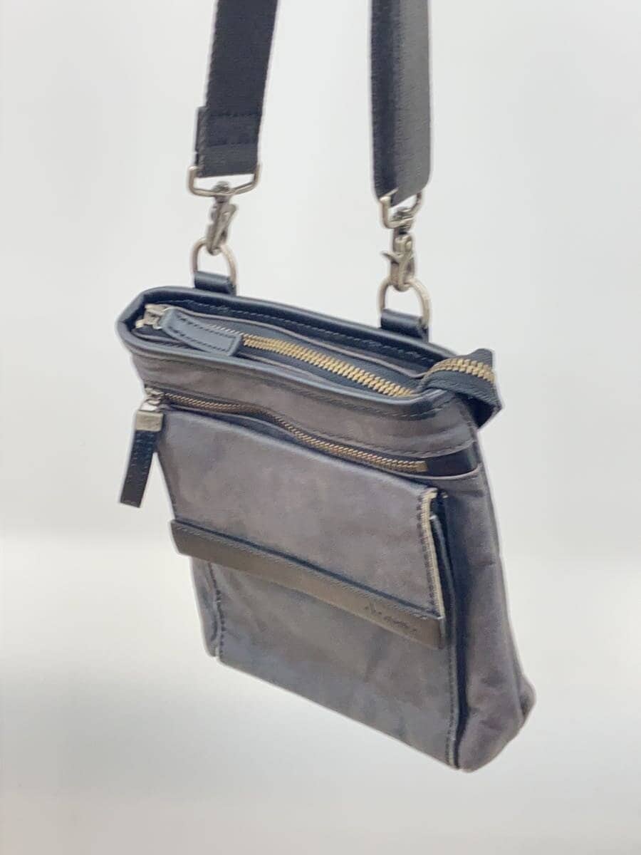 Calvin Klein Shoulder Bag GRY Solid 2