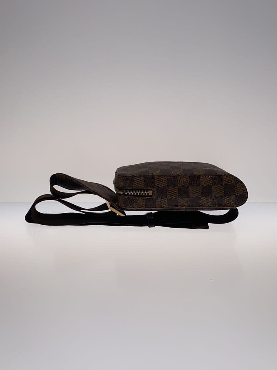 LOUIS VUITTON Geronimos_Damier Ebene PVC BRW All Over Pattern 4