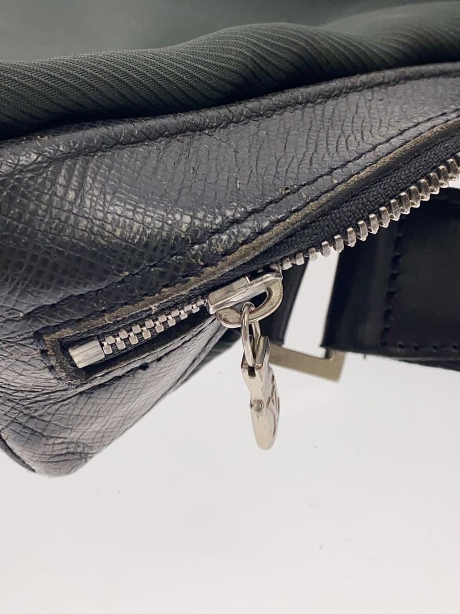 LOUIS VUITTON Beluka_Tiga Leather BLK M30912 8