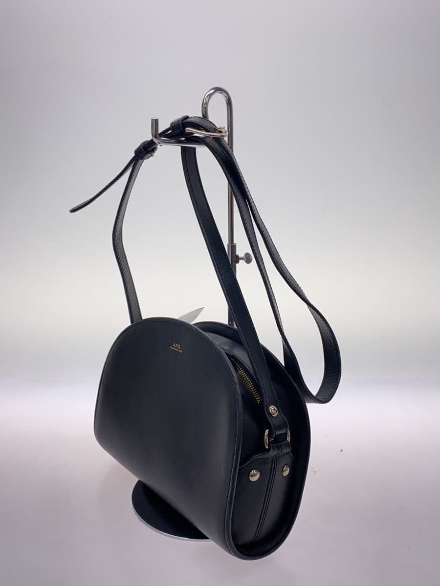 A.P.C. Shoulder Bag Leather Navy 2