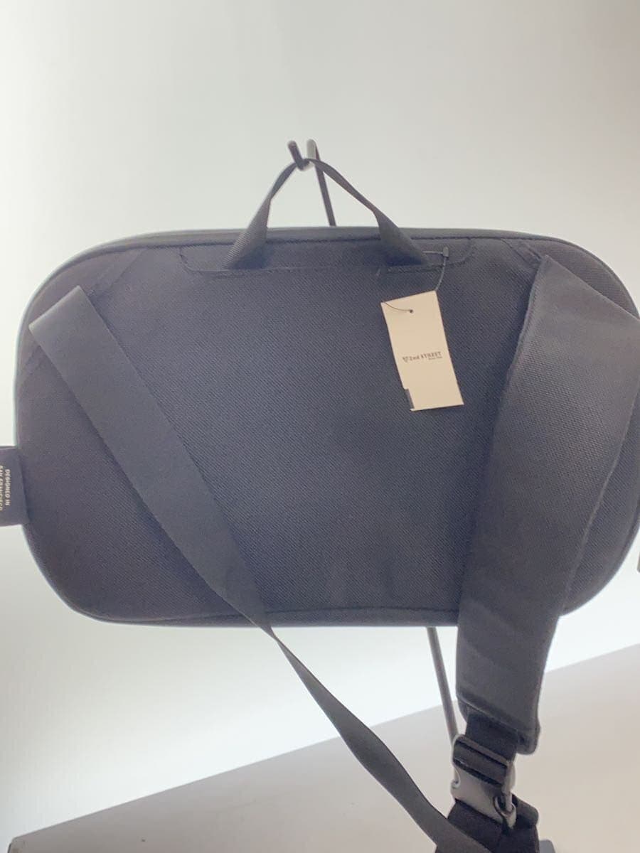 Aer Shoulder Bag -- BLK 31008 3