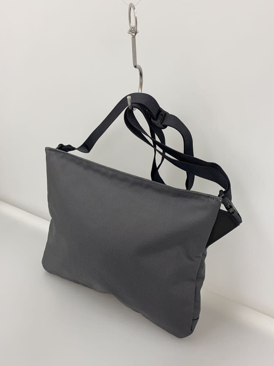 MONOLITH Shoulder Bag GRY Solid 2