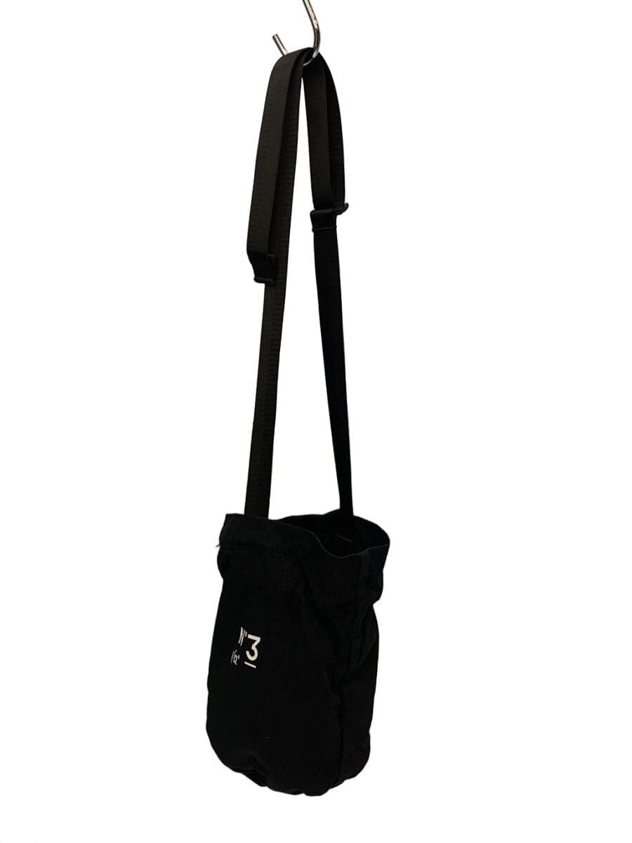 F CE Pouch BLK Solid 2