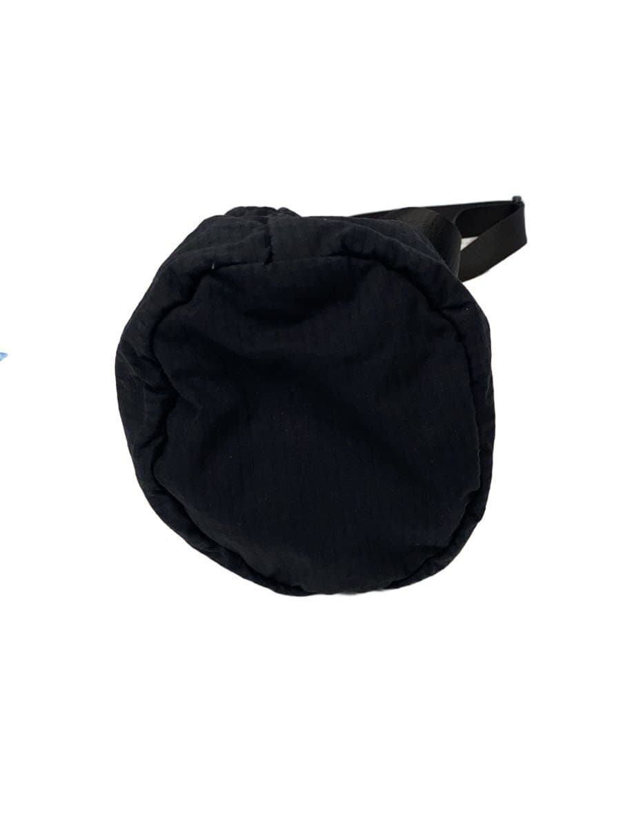 F CE Pouch BLK Solid 4