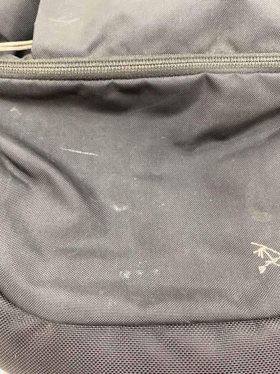 ARC'TERYX MISTRAL Shoulder Bag -- BLK Solid Color Stains Present 8