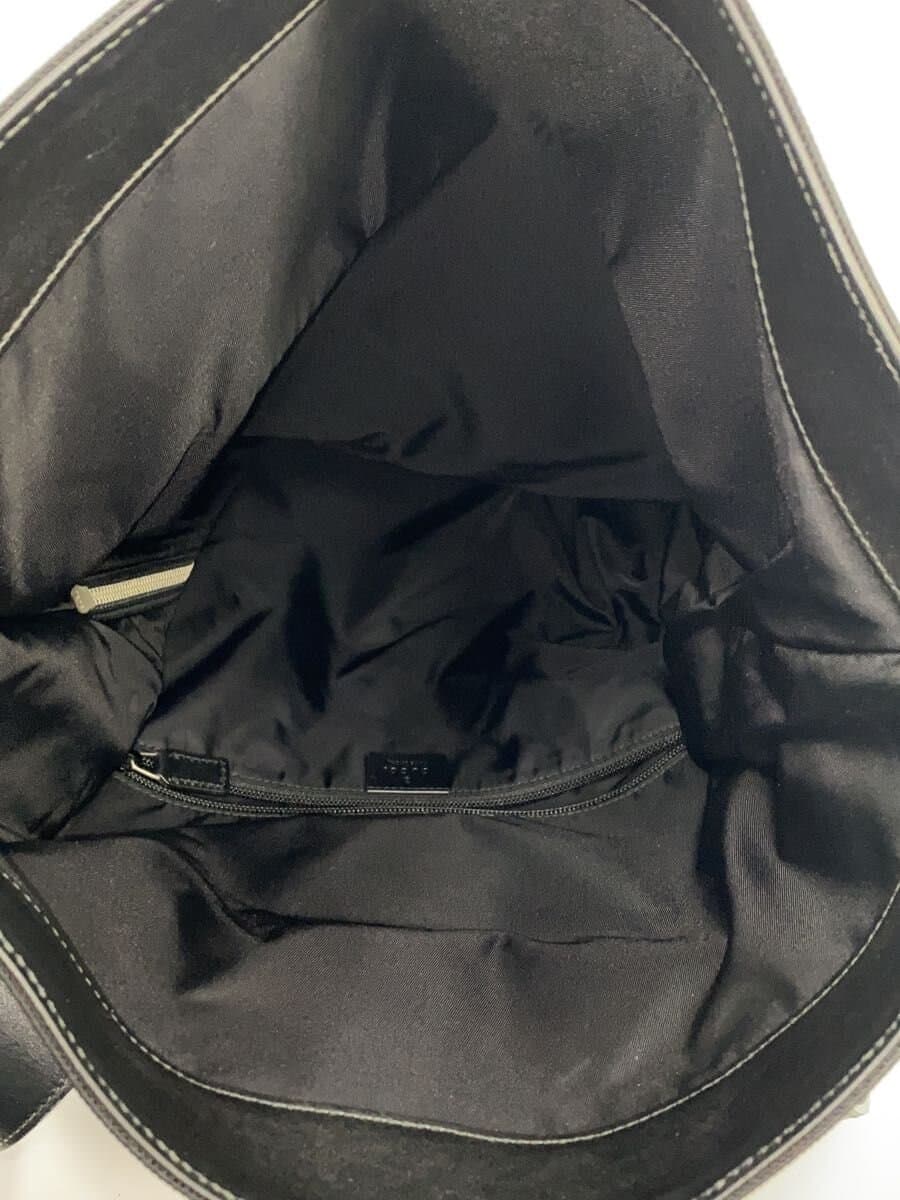 GUCCI Backpack BLK 337075 Zip Firm Edge Crack 、Fray Misshapen 6