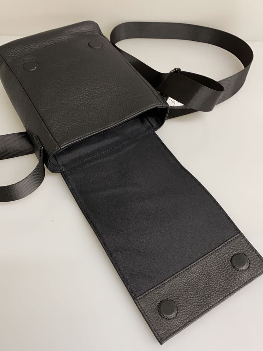 Other Brand WAKU Shoulder Bag BLK Solid 7