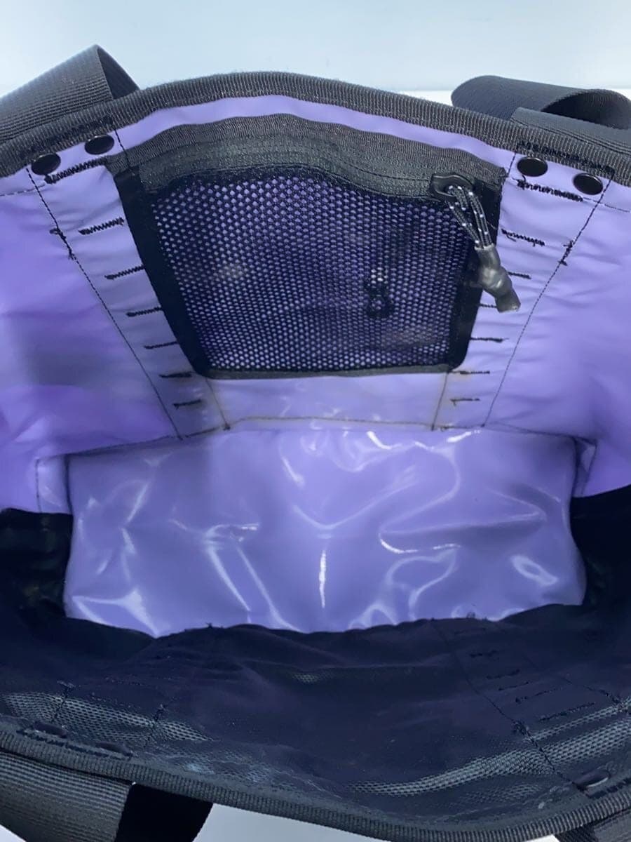 THE NORTH FACEEXPLORE UTILITY TOTE Tote Bag BLK NF0A3KZU With Wear 6