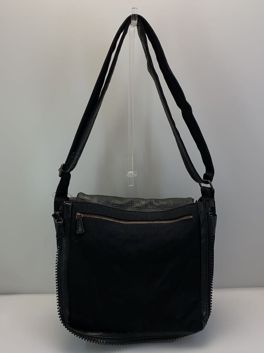 B.stuff Shoulder Bag Nylon x Leather BLK Solid Inside Soil 3