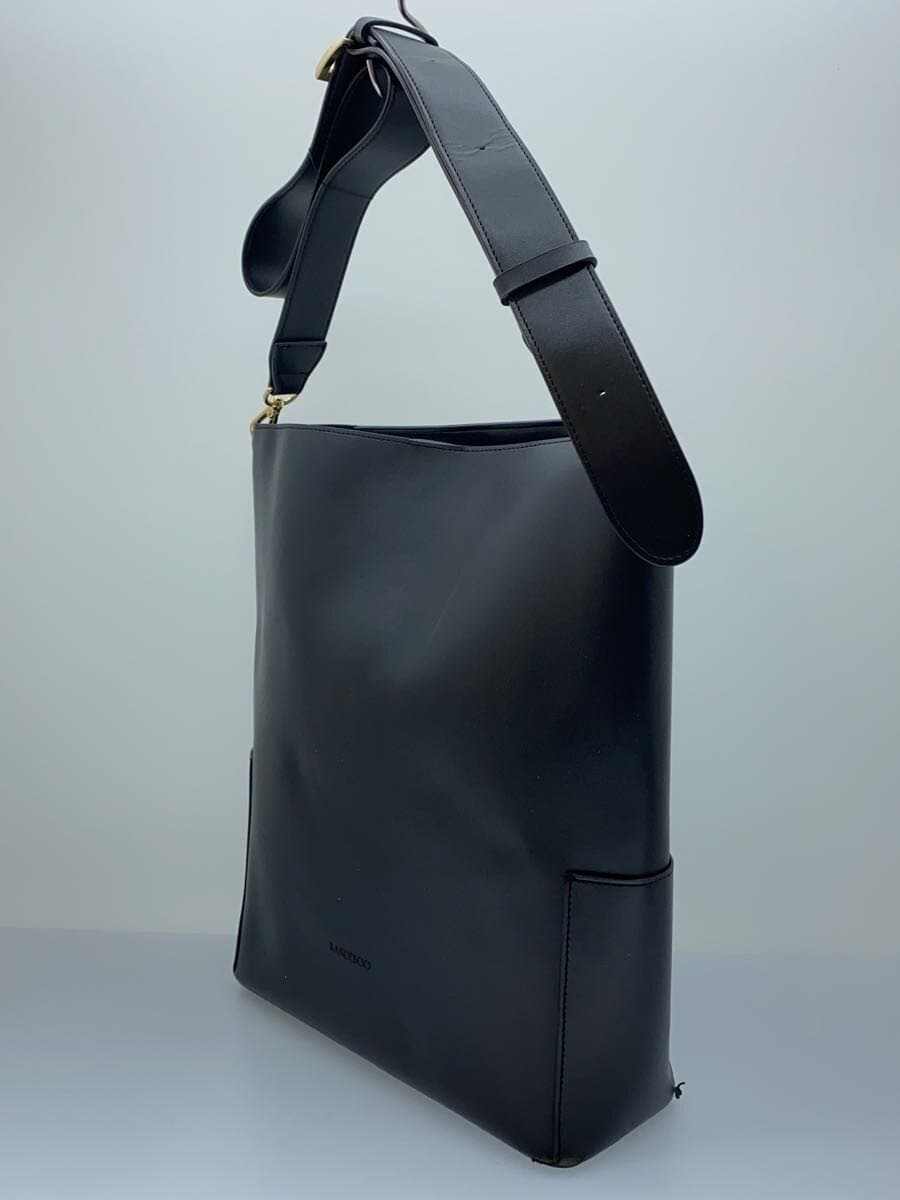 RANDEBOO Faux Leather Shoulder Bag PVC BLK Solid 2