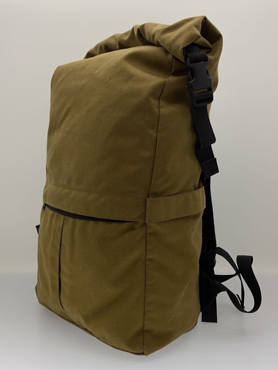 Other brand YNOT backpack -- KHK 09T-01664214 bottom surface has dirt 2