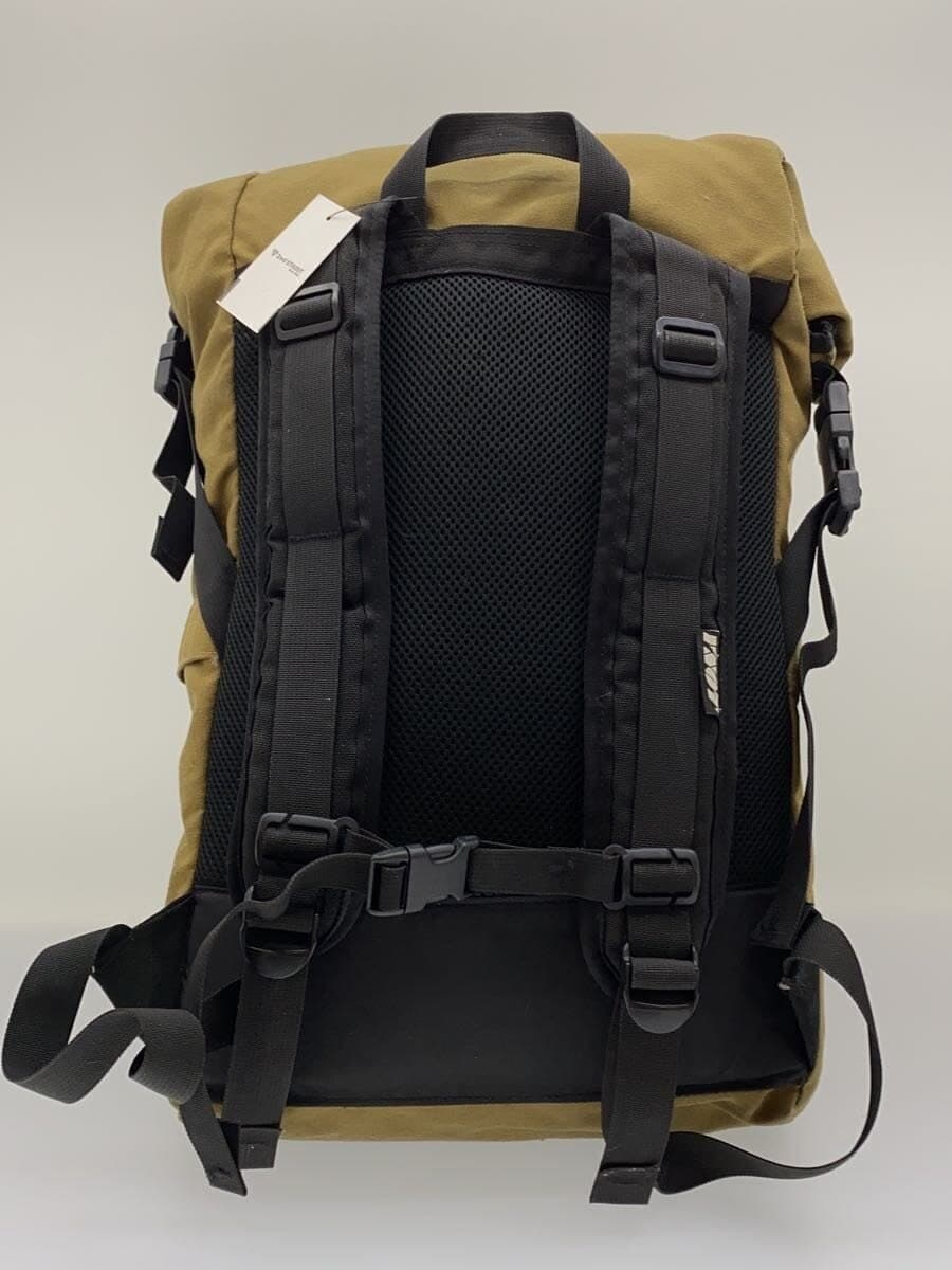 Other brand YNOT backpack -- KHK 09T-01664214 bottom surface has dirt 3