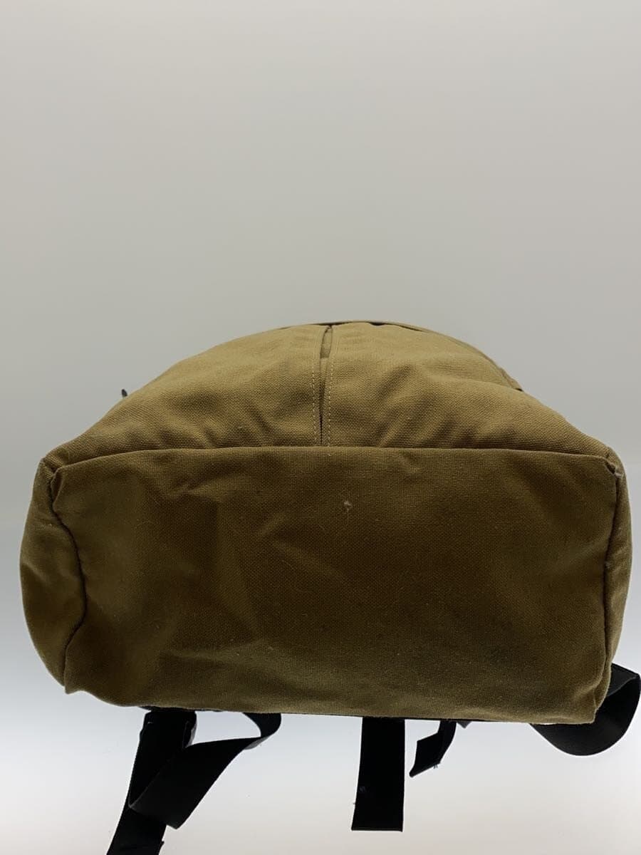 Other brand YNOT backpack -- KHK 09T-01664214 bottom surface has dirt 4