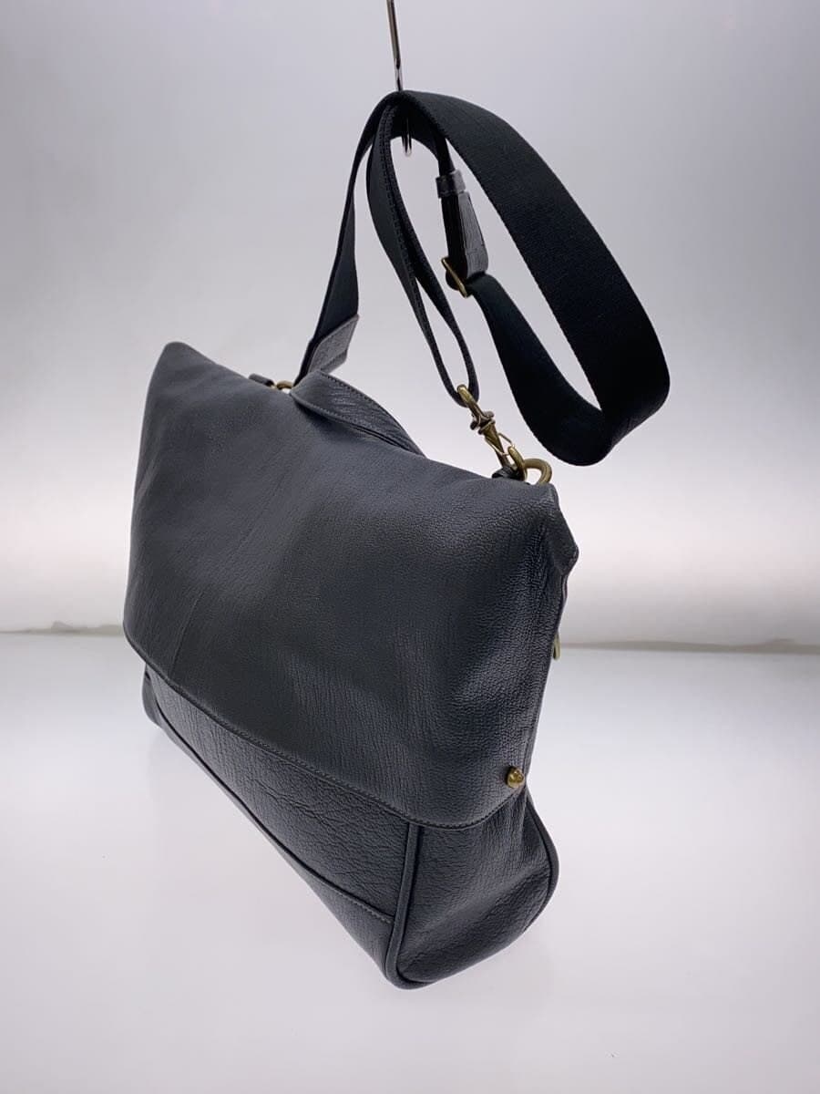 TOFF&LOADSTONE Flap Shoulder Bag Leather NVY Solid Color 2