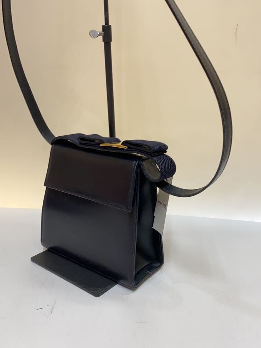 Salvatore Ferragamo Varalibon 2-Way Flap Handbag Leather Gold Hardware Made in 2