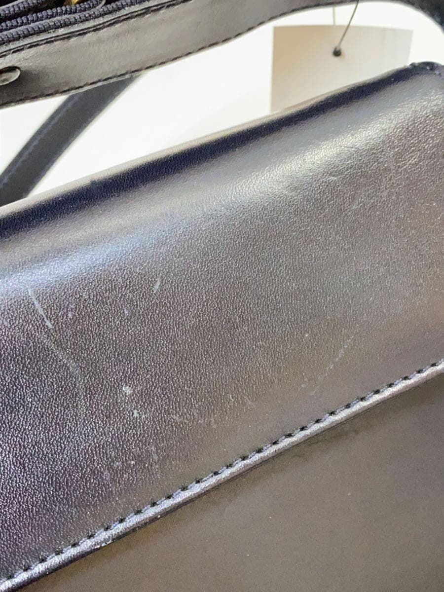 Salvatore Ferragamo Varalibon 2-Way Flap Handbag Leather Gold Hardware Made in 8