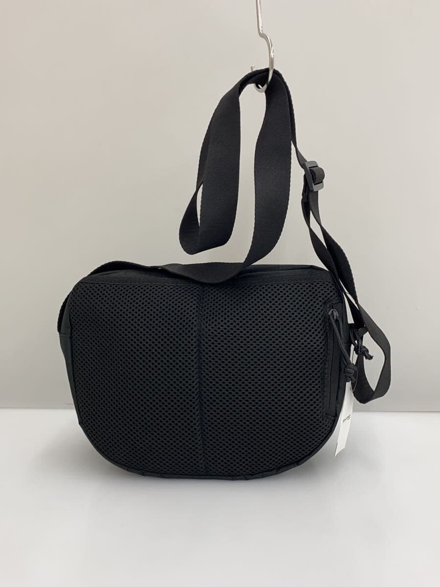 NANGA Shoulder Bag BLK Solid 3