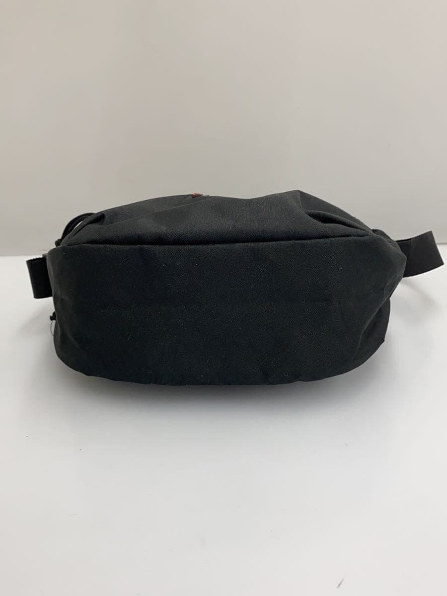 NANGA Shoulder Bag BLK Solid 4