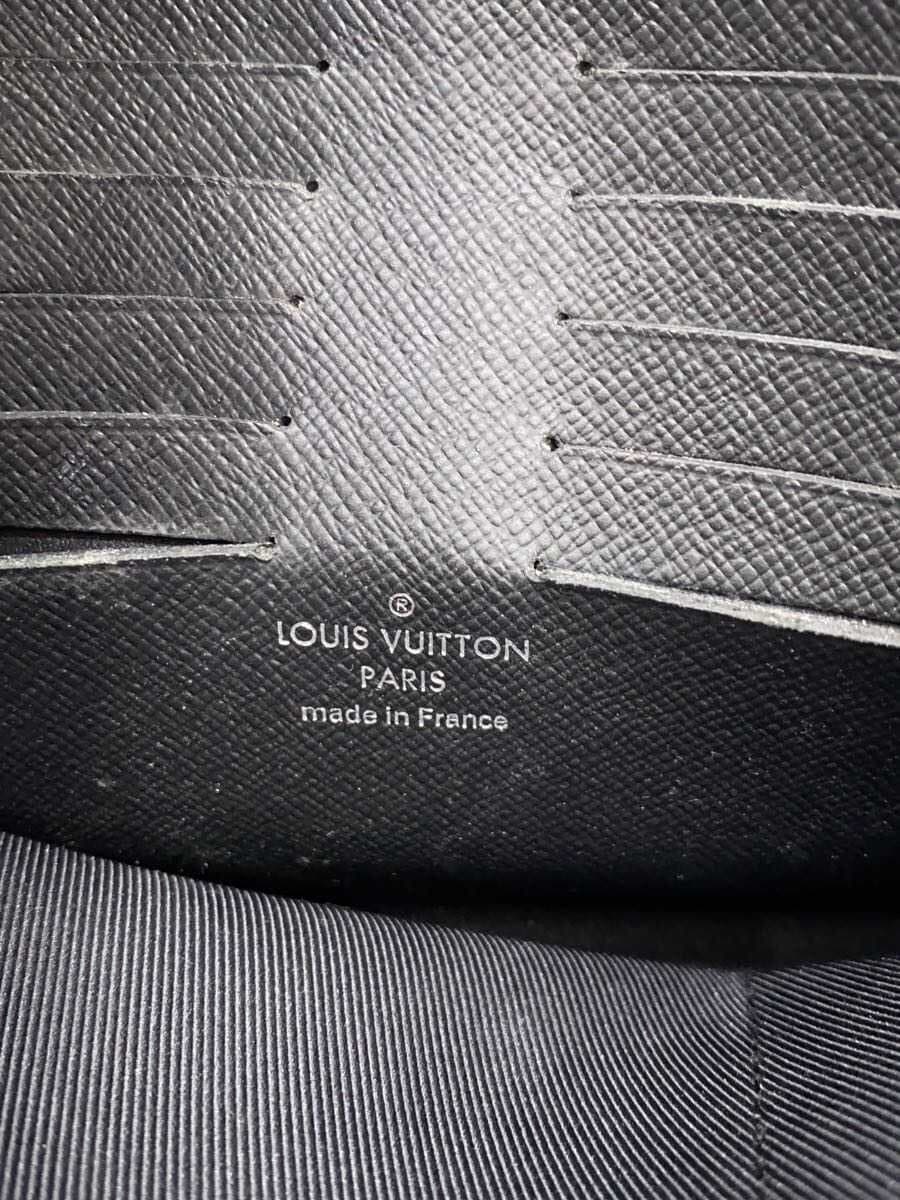 LOUIS VUITTON Pochette Casai_Damier Graphite PVC BLK Check N41664 Secondary Bag 5