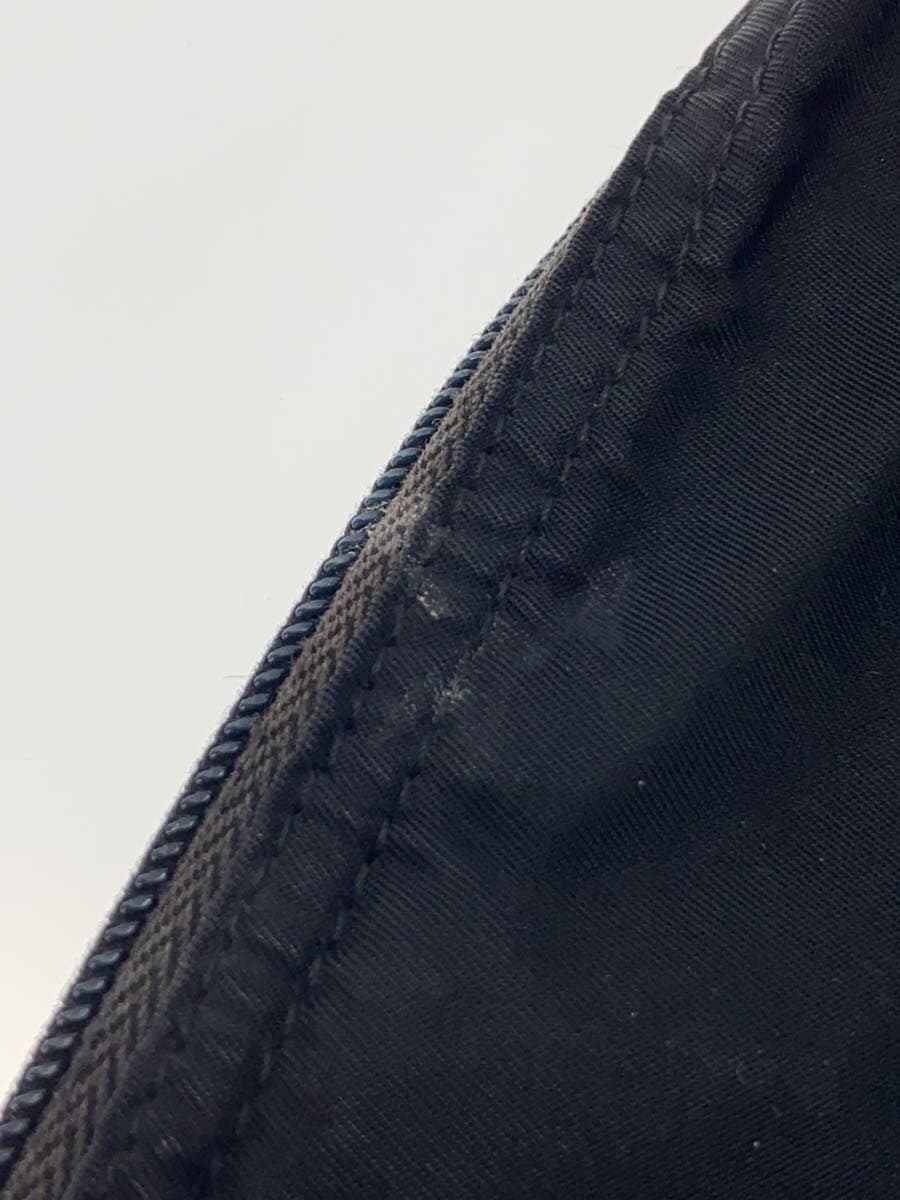 PRADA Triangle Logo Triangle Logo Plate Pouch Nylon BLK 8