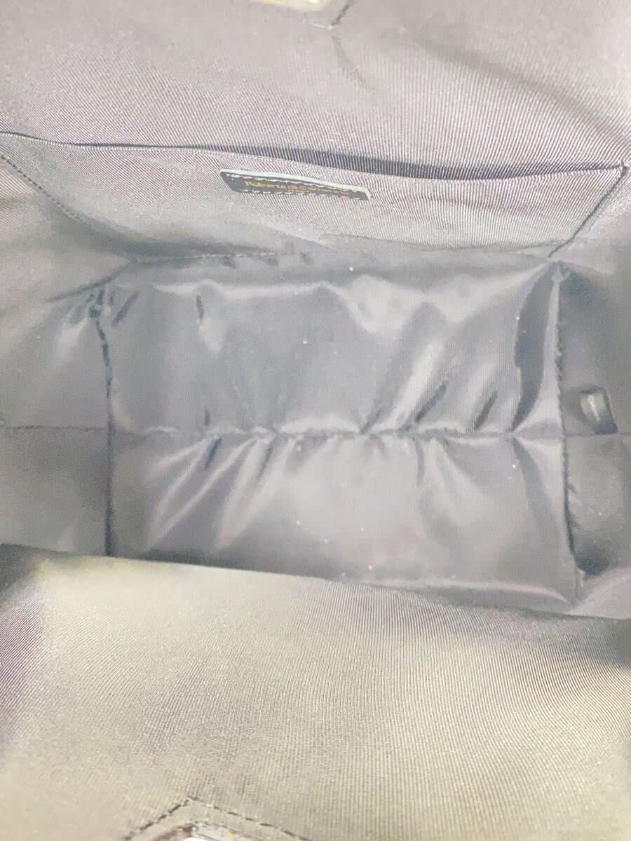 Roberta di Camerino Handbag BEG 6