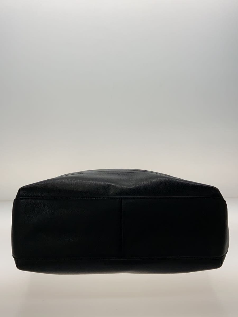 COACH tote bag leather BLK has corner wear 4