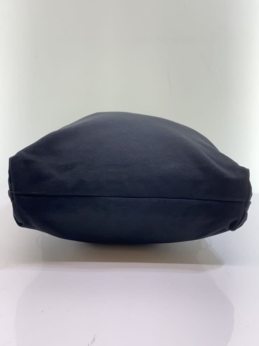 WANT Les Essentiels DE LA VIE 2-way shoulder bag canvas BLK plain 4