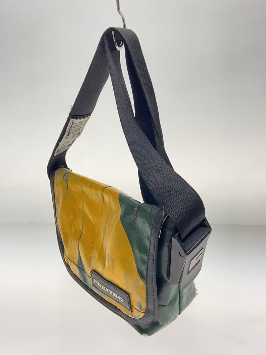 FREITAG Bag PVC Green Solid Color Condition Varies 2
