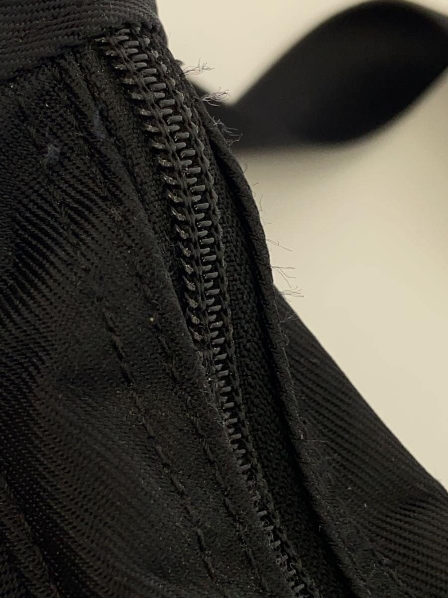 PORTER docomo Docomo Collaboration Banana Shoulder Shoulder Bag BLK Solid Color 9