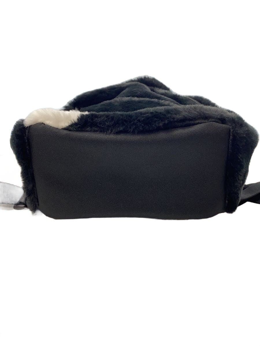 NIKE Backpack Faux Fur BLK Solid 4